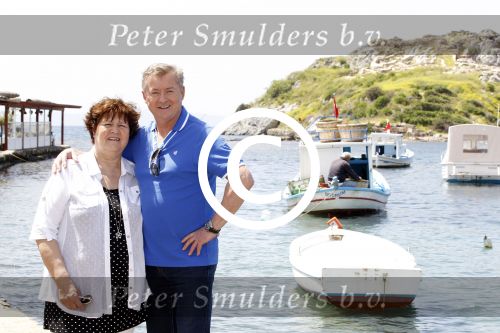 Bodrum Turkije 16 3n 17 april 2012
Muziekreis naar Bodrum met div artiesten waaronder Sieneke Marianne Weber Koos Alberts Gebroeders Ko Peter Beense Helemaal Hollands de piraten toppers Willem Barth Django Wagner Vinzzent Gino Graus Annie Schilder en Jan Keizer. Jan met zijn vrouw
Peter Smulders bv