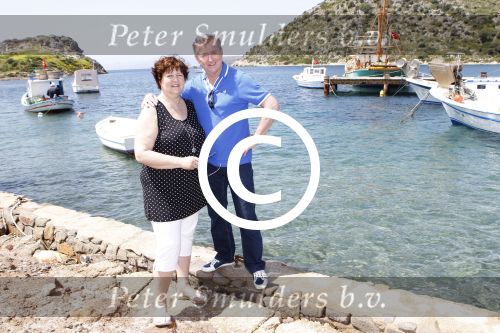 Bodrum Turkije 16 3n 17 april 2012
Muziekreis naar Bodrum met div artiesten waaronder Sieneke Marianne Weber Koos Alberts Gebroeders Ko Peter Beense Helemaal Hollands de piraten toppers Willem Barth Django Wagner Vinzzent Gino Graus Annie Schilder en Jan Keizer. Jan met zijn vrouw
Peter Smulders bv