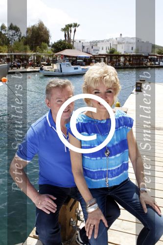 Bodrum Turkije 16 3n 17 april 2012
Muziekreis naar Bodrum met div artiesten waaronder Sieneke Marianne Weber Koos Alberts Gebroeders Ko Peter Beense Helemaal Hollands de piraten toppers Willem Barth Django Wagner Vinzzent Gino Graus Annie Schilder en Jan Keizer.
Peter Smulders bv