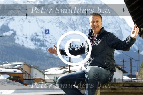 Lermoos Oostenrijk 20 en 21 maart 2012
Van der Valk ski reis met als artiesten oa Frans Bauer Willem Barth Jannes Rene Schuurmans en Grat Damen.
Peter Smulders bv