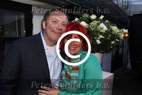 Ouderkerk aan de amstel 19 april 2012
Optreden Wesly Bronkhorst bij klein Paardenburg in ouderkerk.
Peter Smulders bv