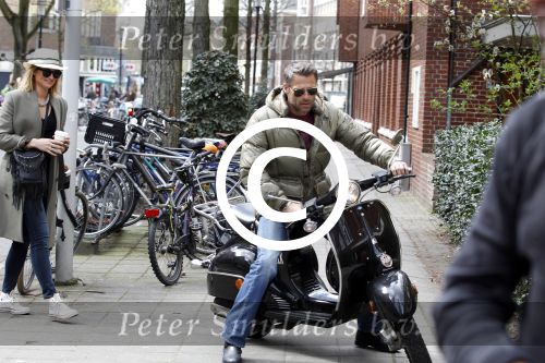 Amsterdam 14 april 2012
De eerste foto\'s van Lieke v Lexmond met haar nieuwe vriend Jurriaan Oerlemans.
Peter Smulders bv