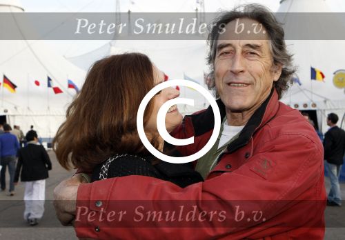 Amsterdam 27 maart 2012
Premiere cirque du Soleil bij de amsterdam Arena. Liz Snoijink met vriend
Peter Smulders bv
