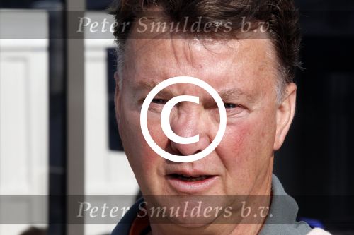 Spaarnwoude 23 maart 2012
Golfwedstrijd voor spieren voor spieren met oa Louis v Gaal.
Peter Smulders bv