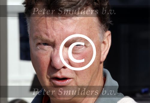Spaarnwoude 23 maart 2012
Golfwedstrijd voor spieren voor spieren met oa Louis v Gaal.
Peter Smulders bv