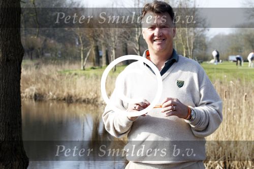 Spaarnwoude 23 maart 2012
Golfwedstrijd voor spieren voor spieren met oa Louis v Gaal.
Peter Smulders bv
