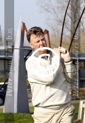 Spaarnwoude 23 maart 2012
Golfwedstrijd voor spieren voor spieren met oa Louis v Gaal.
Peter Smulders bv