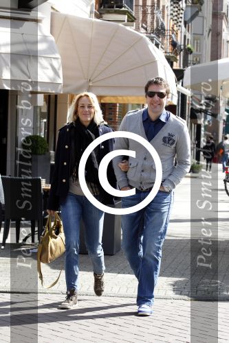 Amsterdam 11 april 2012
Henk en Marianne Timmer doen boodschappen voor hun bruiloft die binnenkort plaats vindt.
Peter Smulders bv