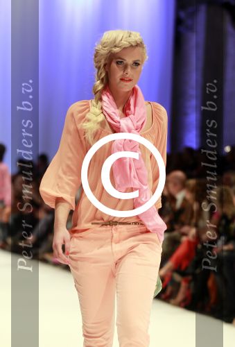 Amsterdam 19 maart 2012
Modeshow Jos v Raak in westergasfabriek met div Bn ers
Peter Smulders bv
