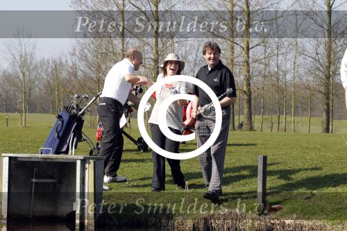 Spaarnwoude 23 maart 2012
Golfwedstrijd voor spieren voor spieren met oa Louis v Gaal. Myrna Goossen Rene v d Kerkhof en Albert West
Peter Smulders bv
