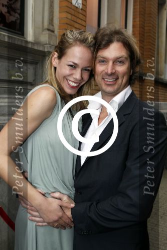 Amsterdam 11 april 2012
Feestje 30 jarig bestaan cosmopolitan. Nicolette Kluijver zwanger met vriend
Peter Smulders bv