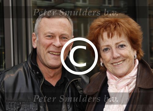 Amsterdam, 16 April 2012
Uitreiking Annie MG Smidt prijs in het Nieuwe LaMar theater
Pamela Teves met partner
Foto Peter Smulders BV