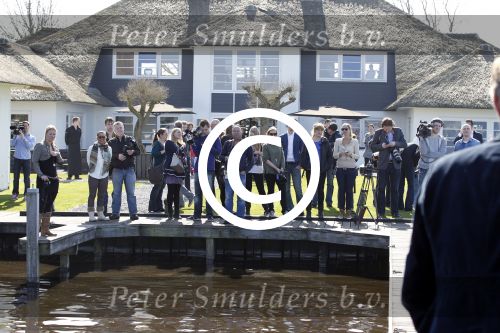 Loosdrecht 22 maart 2012
Gerard Joling Jeroen v d Boom en Rene Froger op von Dutch boot bij presentatie bij het witte huis van hun Toppers concerten in de arena. pers bij topers
Peter Smulders bv