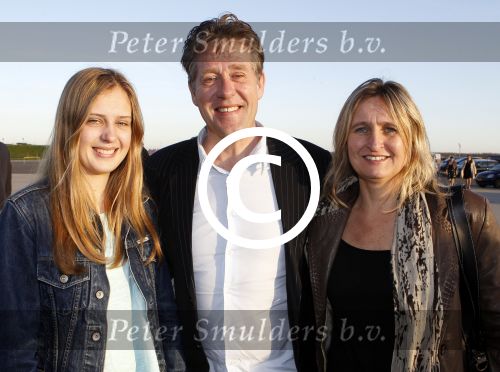 Leiden Valkenburg 25 maart 2012
500e voorstelling van Soldaat van oranje. Peter Heerschop met vrouw en dochter
Peter Smulders bv