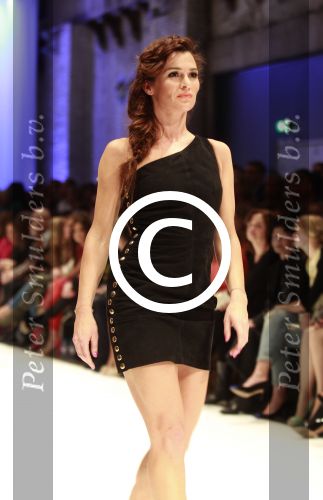 Amsterdam 19 maart 2012
Modeshow Jos v Raak in westergasfabriek met div Bn ers Quinty Trustfull
Peter Smulders bv