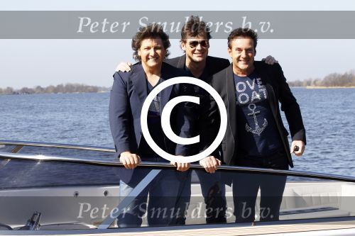 Loosdrecht 22 maart 2012
Gerard Joling Jeroen v d Boom en Rene Froger op von Dutch boot bij presentatie bij het witte huis van hun Toppers concerten in de arena.
Peter Smulders bv