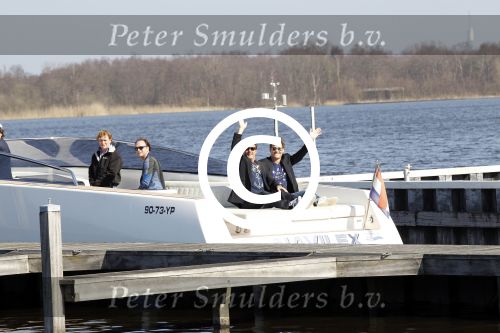 Loosdrecht 22 maart 2012
Gerard Joling Jeroen v d Boom en Rene Froger op von Dutch boot bij presentatie bij het witte huis van hun Toppers concerten in de arena.
Peter Smulders bv