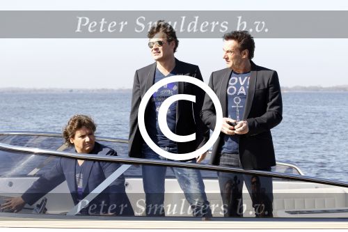 Loosdrecht 22 maart 2012
Gerard Joling Jeroen v d Boom en Rene Froger op von Dutch boot bij presentatie bij het witte huis van hun Toppers concerten in de arena.
Peter Smulders bv