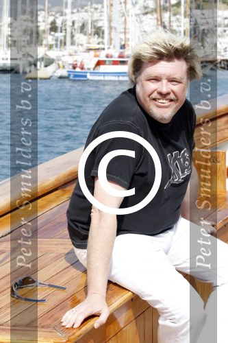 Bodrum Turkije 16 3n 17 april 2012
Muziekreis naar Bodrum met div artiesten waaronder Sieneke Marianne Weber Koos Alberts Gebroeders Ko Peter Beense Helemaal Hollands de piraten toppers Willem Barth Django Wagner Vinzzent Gino Graus Annie Schilder en Jan Keizer. Rene Karst
Peter Smulders bv