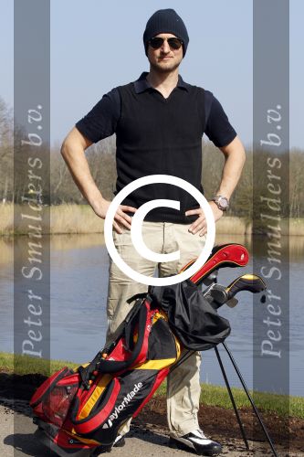 Spaarnwoude 23 maart 2012
Golfwedstrijd voor spieren voor spieren met oa Louis v Gaal. Sebastiaan Labrie met Kyboe horloge
Peter Smulders bv