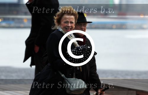 Amsterdam 4 april 2012
Opening eye theater/ museum door koningin Beatrix. Sonja Barend met man
Peter Smulders bv