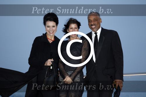 Amsterdam 4 april 2012
Opening eye theater/ museum door koningin Beatrix. Susan Visser met een kennis en Isa Hoes
Peter Smulders bv