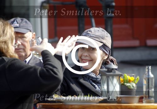 Amsterdam 27 maart 2012
Sylvia Kristel geniet op een terras van het zonnetje.
Peter Smulders bv
