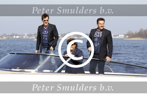 Loosdrecht 22 maart 2012
Gerard Joling Jeroen v d Boom en Rene Froger op von Dutch boot bij presentatie bij het witte huis van hun Toppers concerten in de arena.
Peter Smulders bv