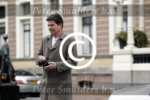 Amsterdam 14 maart 2012
Twan Huys op straat
Peter Smulders bv