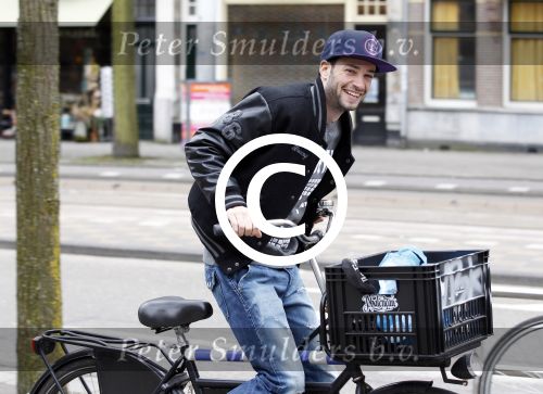 Amsterdam 10 april 2012
Valerio Zeno op de fiets in Amsterdam.
Peter Smulders bv