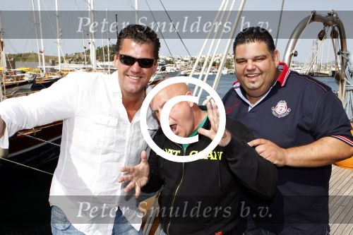 Bodrum Turkije 16 3n 17 april 2012
Muziekreis naar Bodrum met div artiesten waaronder Sieneke Marianne Weber Koos Alberts Gebroeders Ko Peter Beense Helemaal Hollands de piraten toppers Willem Barth Django Wagner Vinzzent Gino Graus Annie Schilder en Jan Keizer.
Peter Smulders bv