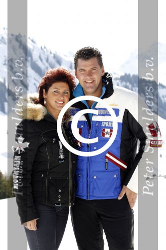Lermoos Oostenrijk 20 en 21 maart 2012
Van der Valk ski reis met als artiesten oa Frans Bauer Willem Barth Jannes Rene Schuurmans en Grat Damen.
Peter Smulders bv
