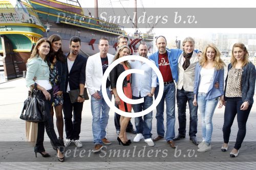 Amsterdam 27 maart 2012
Presentatie de schat van de oranje in het scheepvaartmuseum. oa Rob Geus Janice Marloes Coenen Hugo Metsers Emile Ratelband Horace Cohen Euvgenia Parakhina Thomas  Berge Liza Sips Babette v Veen en Nadia Poeschmann
Peter Smulders bv