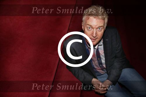 Amsterdam 11 april 2013
Presentatie boek over/van Barry Stevens in Carre. Andre v Duin
Peter Smulders bv