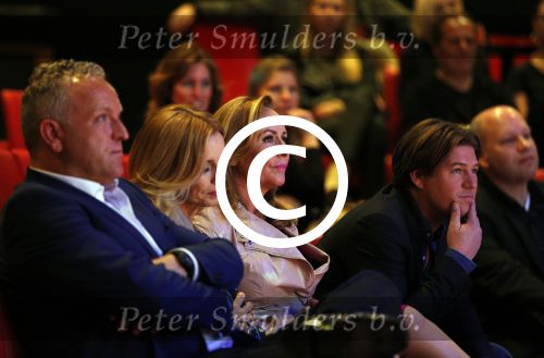 Amsterdam 18 april 2013
Presentatie X factor met presentator Martijn Krabbe en juryleden Ali B Candy Dulfer Angela Groothuizen en Gordon.
Peter Smulders bv