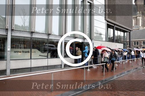 Amsterdam 15 april 2013
Het Anne frank huis in Amsterdam.
Peter Smulders bv