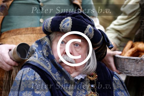 Alphen aan de Rijn 8 april 2013
Opnames Mega Mindy mini reis in de tijd in archeon met oa Nicky Langley Free Souffriau en  Anton Cogen.
Peter Smulders bv