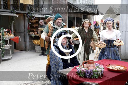 Alphen aan de Rijn 8 april 2013
Opnames Mega Mindy mini reis in de tijd in archeon met oa Nicky Langley Free Souffriau en  Anton Cogen.
Peter Smulders bv