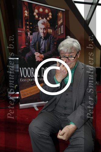 Amsterdam 11 april 2013
Presentatie boek over het leven van Barrie Stevens in Carre.
Peter Smulders bv
