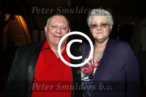 Amsterdam 11 april 2013
Presentatie boek over/van Barry Stevens in Carre. Bas v Toor met vrouw
Peter Smulders bv