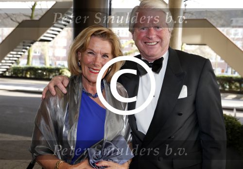 Amsterdam 13 april 2013
Gala voor Ronald Mc Donald in het okura. Boele Staal met vrouw
Peter Smulders bv
