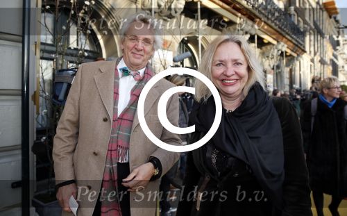 Amsterdam 3 april 2013
Koningin Beatrix bij het 125 jarig bestaan van carre. Boudewijn Poelmann met vrouw
Peter Smulders bv