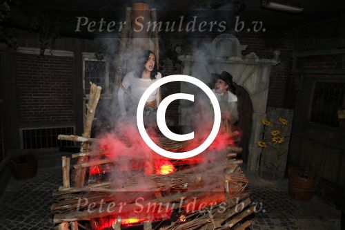 Amsterdam 28 maart 2013
Christina Curry opent show van amsterdam Dungeon en haar vriendin Elle Bandita is erbij.
Peter Smulders bv
