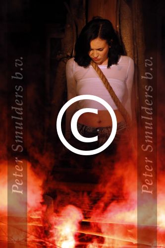 Amsterdam 28 maart 2013
Christina Curry opent show van amsterdam Dungeon en haar vriendin Elle Bandita is erbij.
Peter Smulders bv