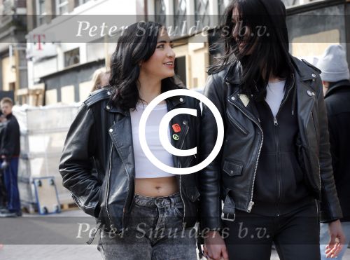 Amsterdam 28 maart 2013
Christina Curry opent show van amsterdam Dungeon en haar vriendin Elle Bandita is erbij.
Peter Smulders bv