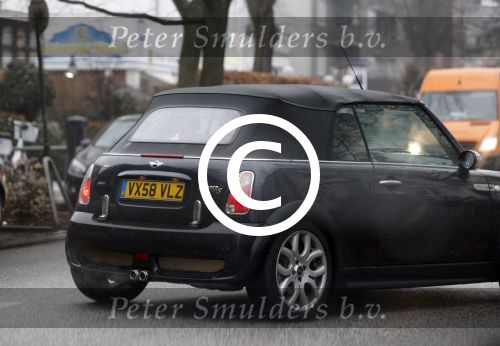Hamburg 9 april 2013
Damian v d Vaart wordt door de nanny/aupair naar school gebracht
Peter Smulders bv