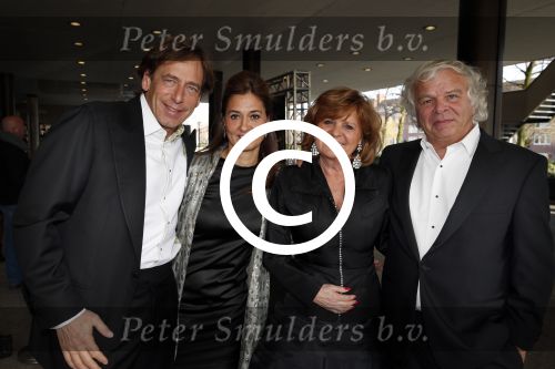 Amsterdam 13 april 2013
Gala voor Ronald Mc Donald in het okura. David Hart met vrouw en Eddy en Erna de Kroes
Peter Smulders bv