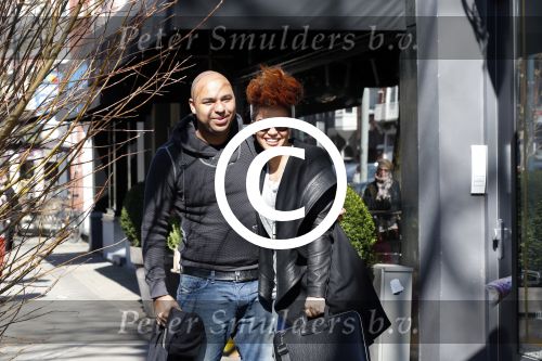 Amsterdam 2 april 2013
Eva Simons met haar vriend dj Sidney Samson op de cornelis schuytstraat bij marlies Dekkers. De winkel wort speciaal voor haar 2 uur gesloten voor andere klanten
Peter Smulders bv