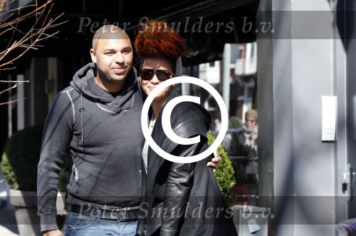Amsterdam 2 april 2013
Eva Simons met haar vriend dj Sidney Samson op de cornelis schuytstraat bij marlies Dekkers. De winkel wort speciaal voor haar 2 uur gesloten voor andere klanten
Peter Smulders bv