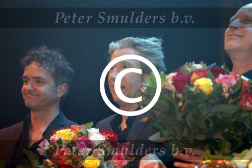 Amsterdam 2 april 2013
Liesbeth List krijgt uit handen van Mies Bouwman de radio Nostalgia ouvre award in het nieuwe de la mar theater. Frank Boeijen
Peter Smulders bv